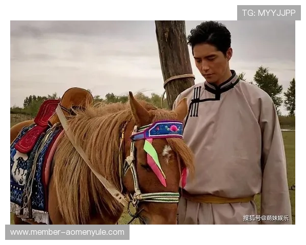 悦凯娱乐携手朦胧打造优质娱乐内容，为观众带来更加精彩纷呈的影视体验